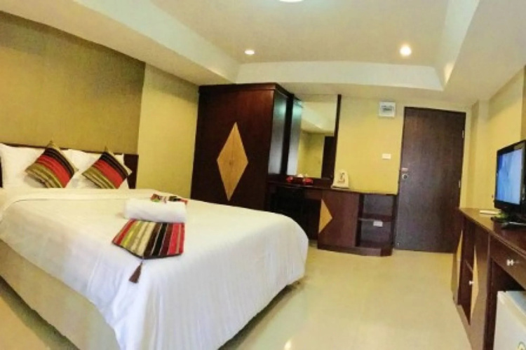 Grannylla Residence Charoenkrung