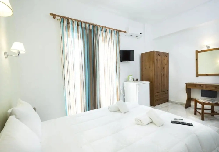 Economy Double room with balcony and with view
