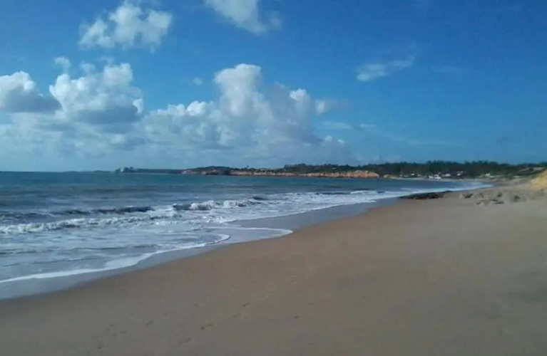 Caraubas Village