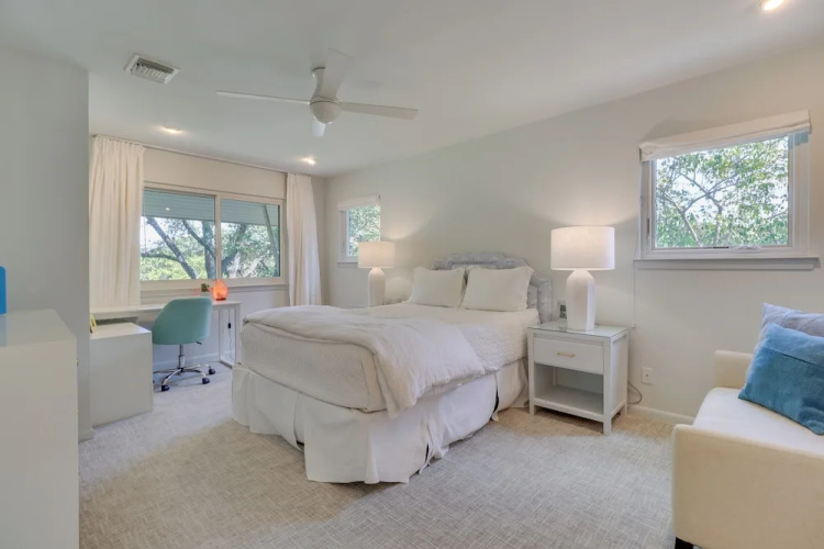 Modern Austin Home w/ Yard ~ 1 Mi From Acl!
