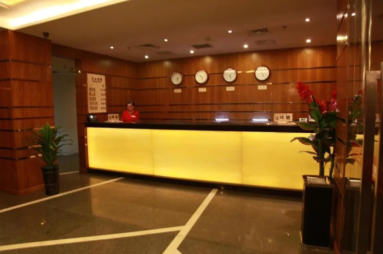 Chengde No.1 Business Hotel