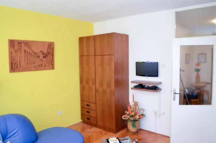 Apartment Xenia