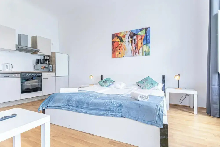 Comfy 2BR Flat Belvedere Vicinity