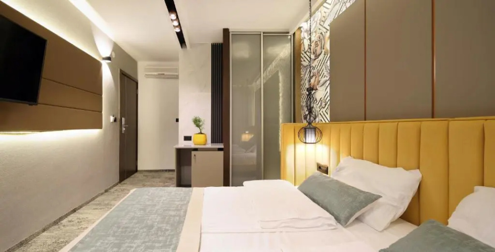Hotel PLATINUM