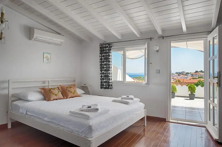 Amaranda Ada Evi - Adults Only