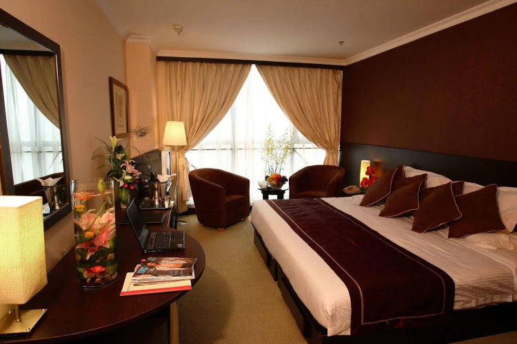 Magnificent International Hotel