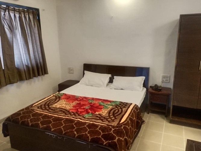 Economy Quadruple room