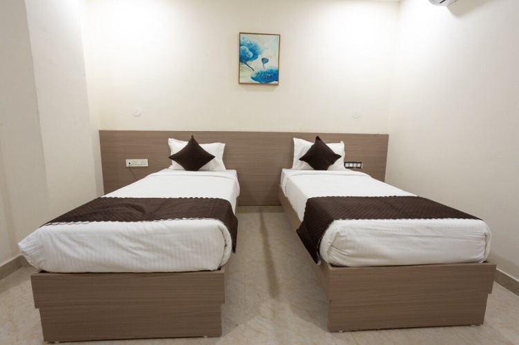 Hotel V Grand