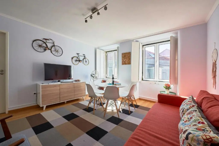 Aesthetic Riverview Apartment in Historical Lisbon