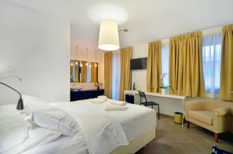 Superior Double room with balcony