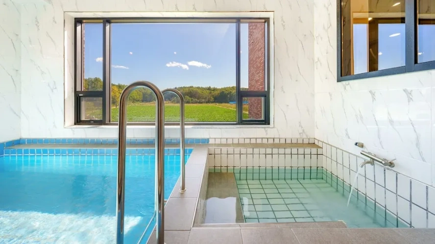 1 Bedroom Villa with balcony