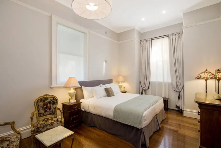 The Residences Centennial Park