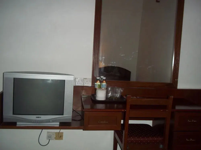D'Valley Hotel