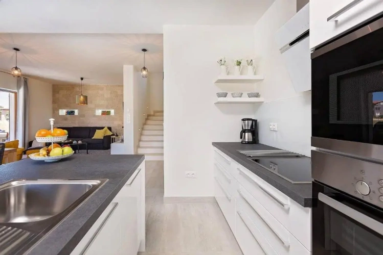 3 Bedrooms Villa