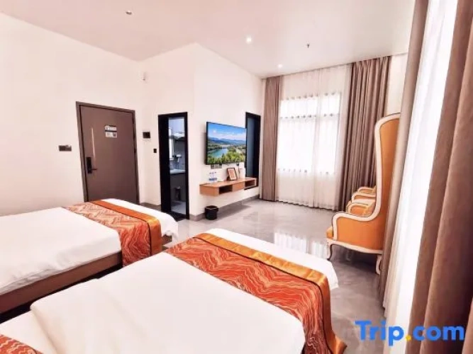 Standard Twin Family room