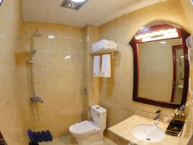 Xueyu Chongcao Hotel