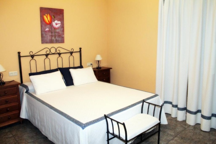 1 Bedroom Apartment with balcony