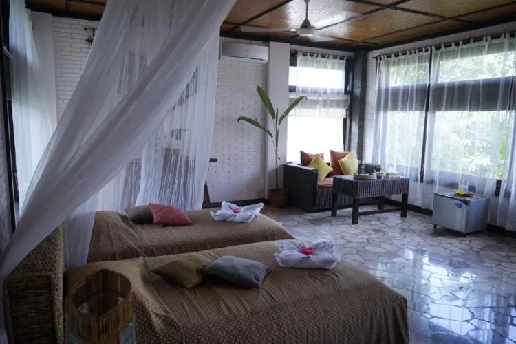 Deluxe Quadruple room
