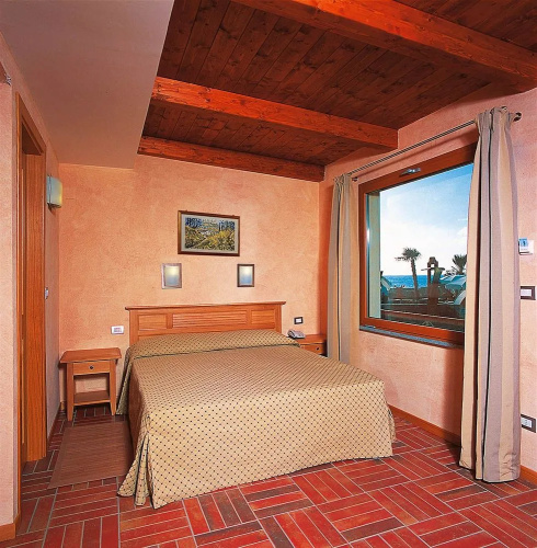 Le Mandrelle Beach Resort