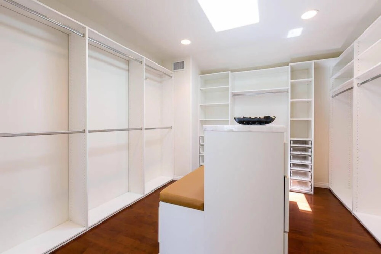 Point Break - Three Bedroom Home