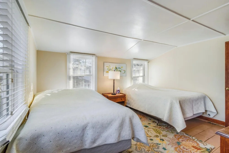 Hickman Street 103