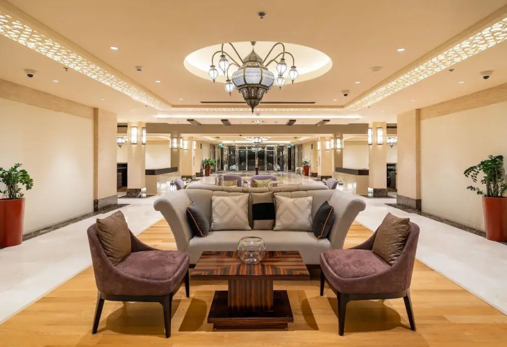 3BR Townhouse w Private Pool
