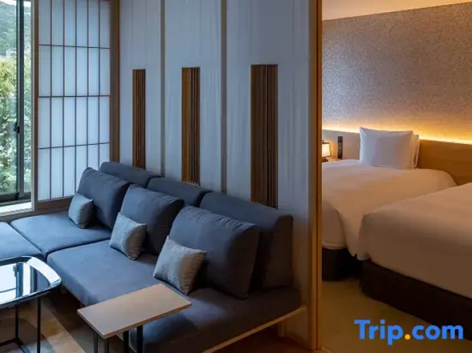 Premium Twin Suite