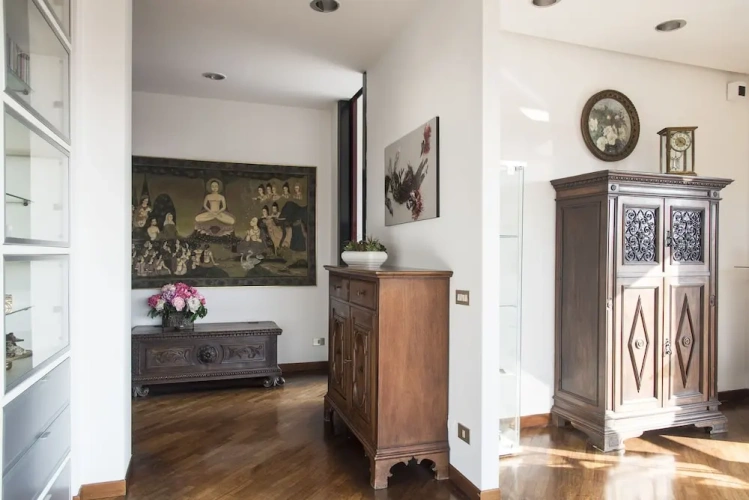 2 Bedrooms Apartment