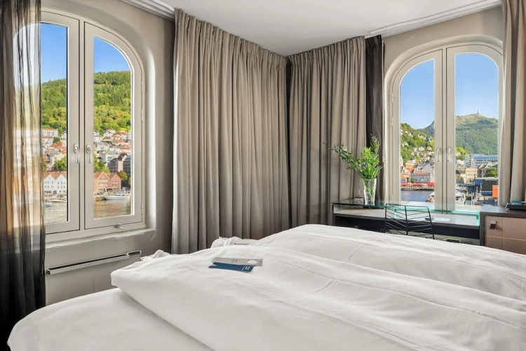 Deluxe Double room with balcony