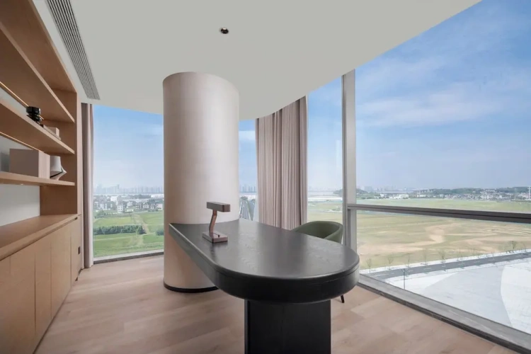 1 Bedroom Double Suite