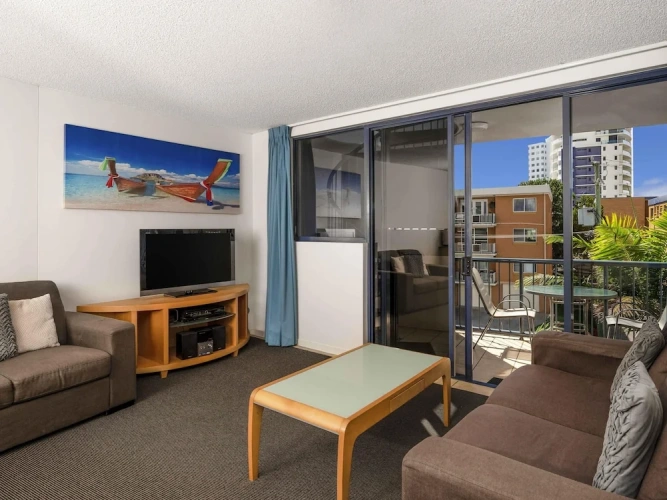 1 Bedroom Apartment with balcony