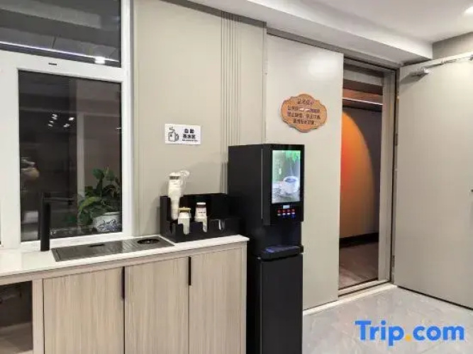 Jiangshe B & B