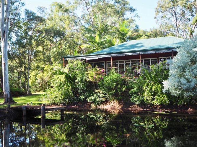 2 Bedrooms Luxury Quadruple Cottage