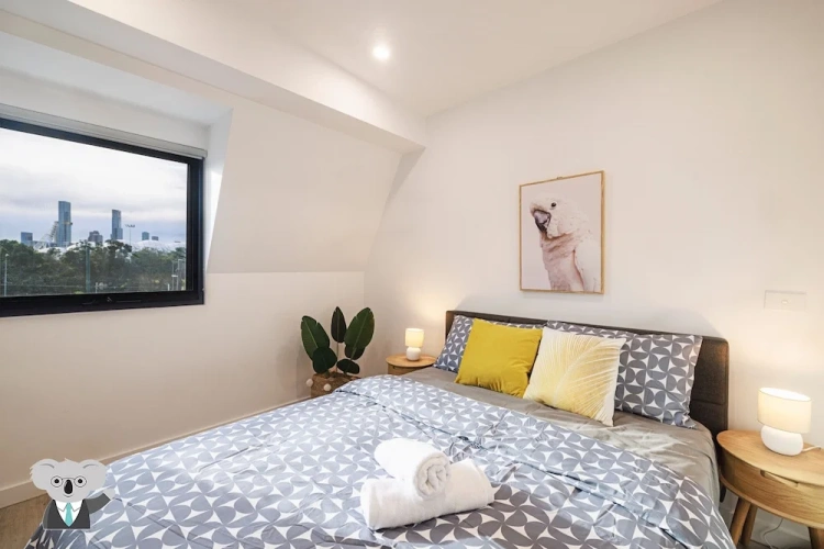 2 Bedrooms Apartment