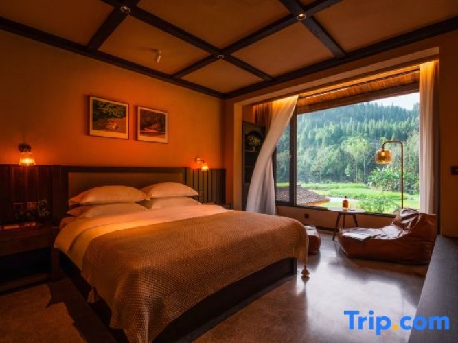 Standard Double room with balcony and with garden view