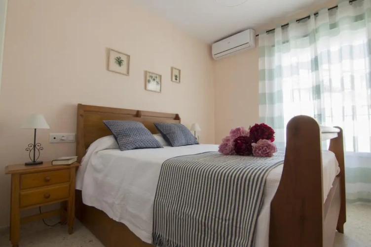 3 Bedrooms Apartment