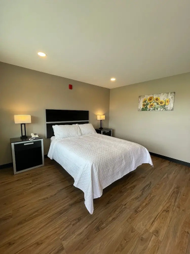 Four Seasons Inn