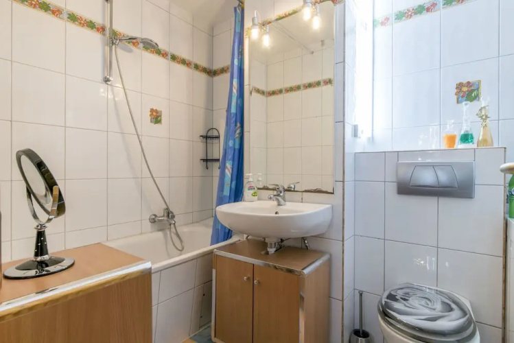 Private Apartment Hinrichsring (2297)