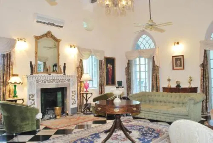 Thengal Manor
