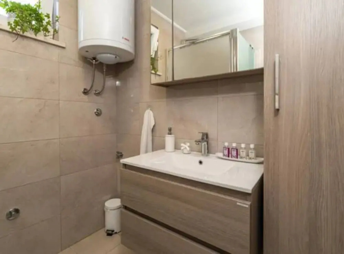 Apartment Tomic