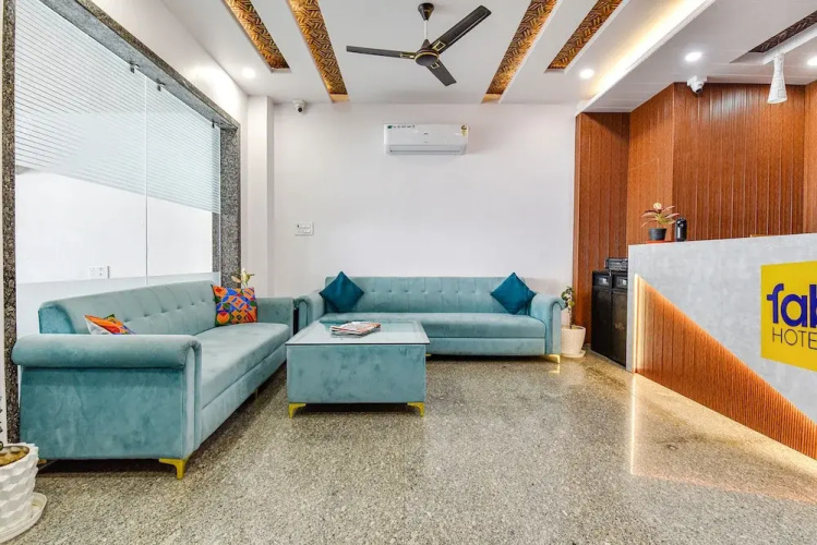 Fabhotel Deep Palace