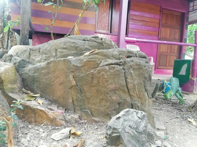 Lanta Valom Hideaway