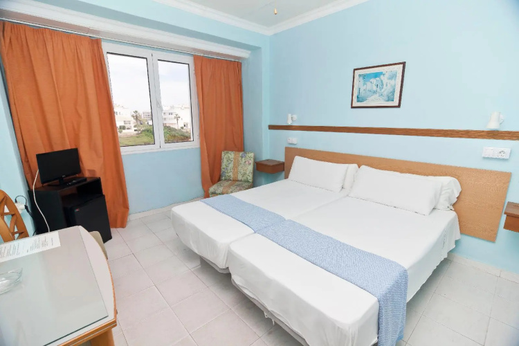 Cala Bona & Mar Blava Hotels