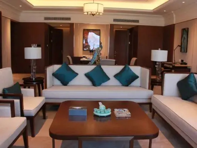 Chengjiang Small Courtyard Hotel