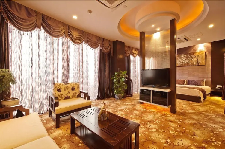 Tianfeng Hotel