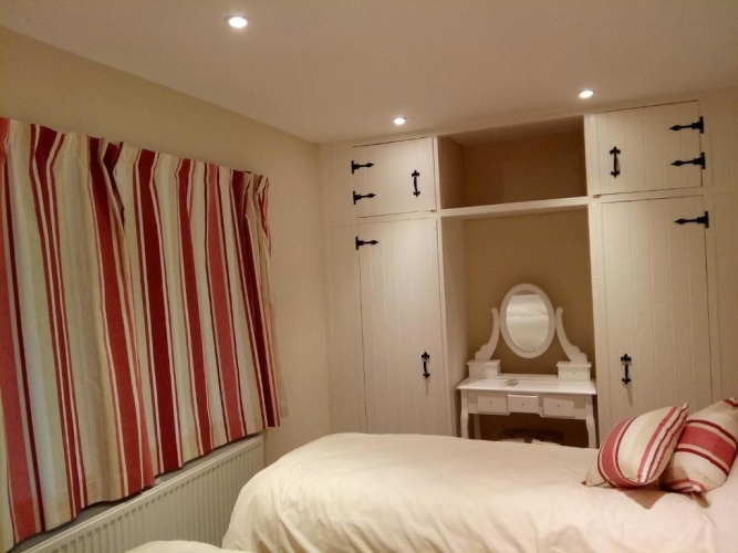 3 Bedrooms Cottage