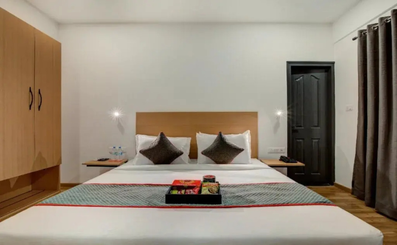 Hotel Santosh Palace