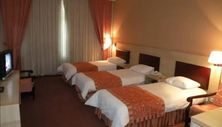 Kowsar Tehran Hotel