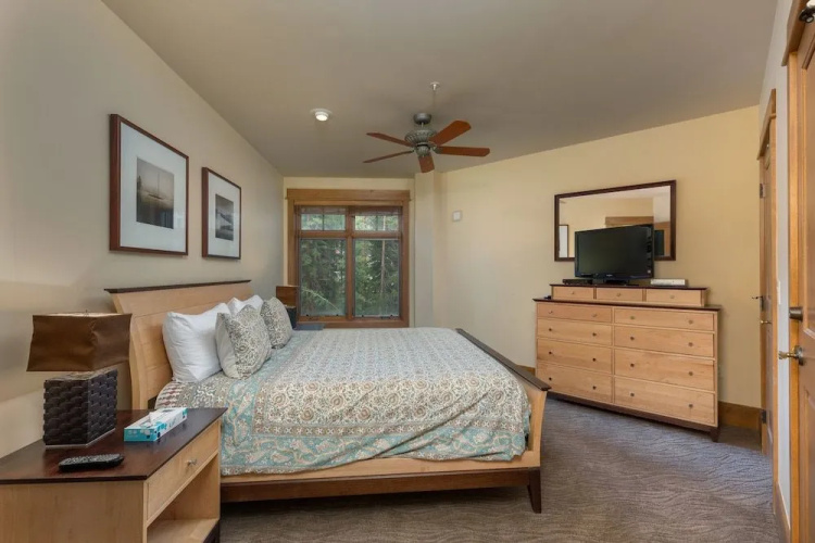 Lone Eagle #3009 - 2 Br Condo