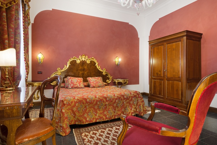 Hotel San Cassiano Residenza Depoca Ca Favretto photo 7